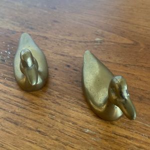 Vintage Windcurrent Collection Dover Delaware set of 2 brass duck figurines